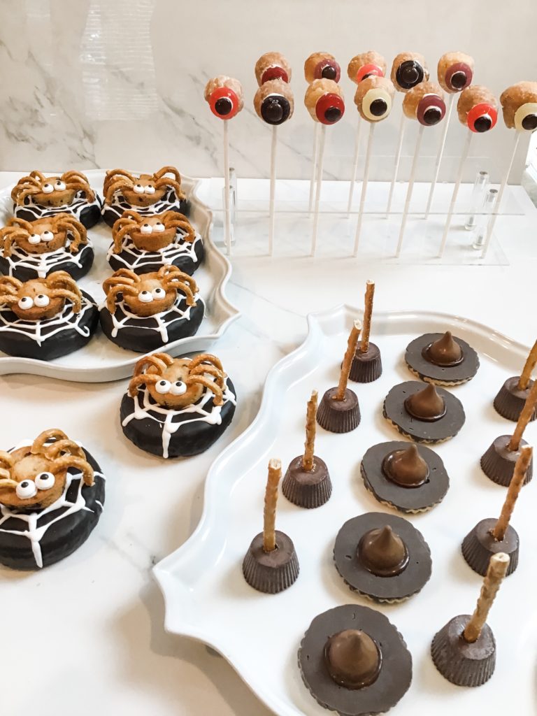 Halloween Dessert Easy DIYs